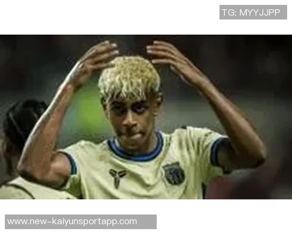 萨尔蒙创下欧冠历史第六年轻出场记录道曼仍保持最年轻球员荣誉