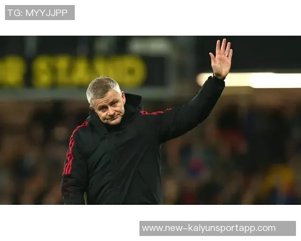 卡里克执教曼联已四年仅剩五人阵容回顾战绩为两胜一平